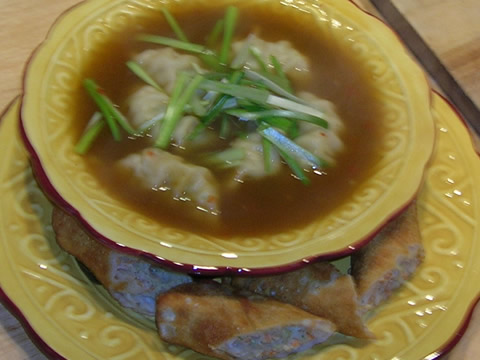 Sweet and Spicy Soup with Potstickers