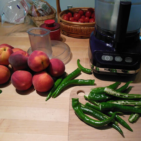 Peach pepper Jam tjrecipes.com Tim and Victor's Totally Joyous Recipes