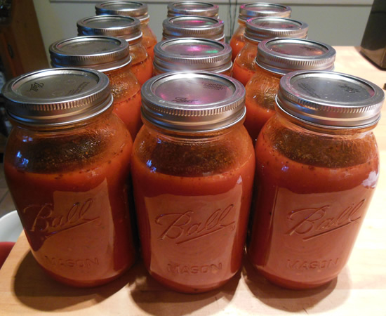 12-08-13-canning-sauce