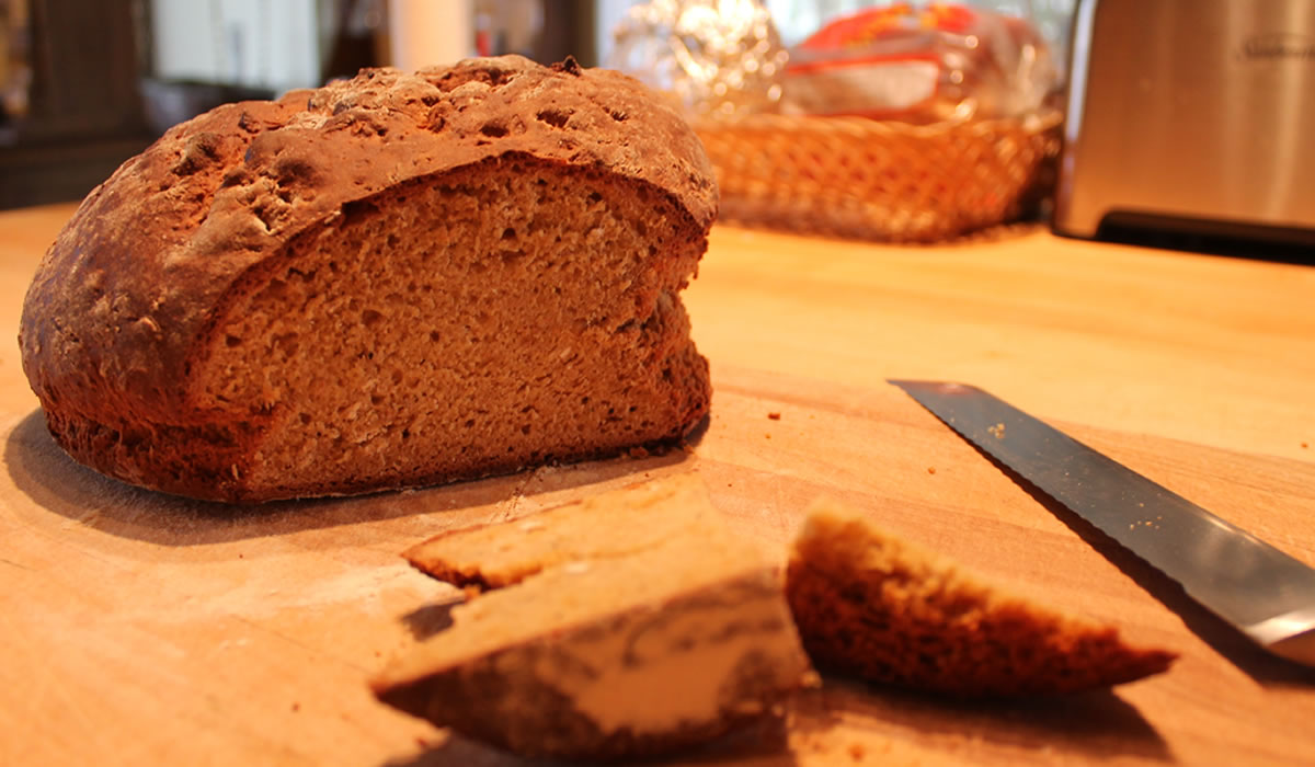 Honey and Oat Loaf with Cayenne